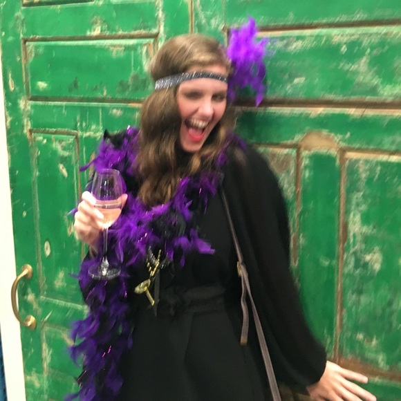 Meet your Posher, Libby - Picture 1 of 1